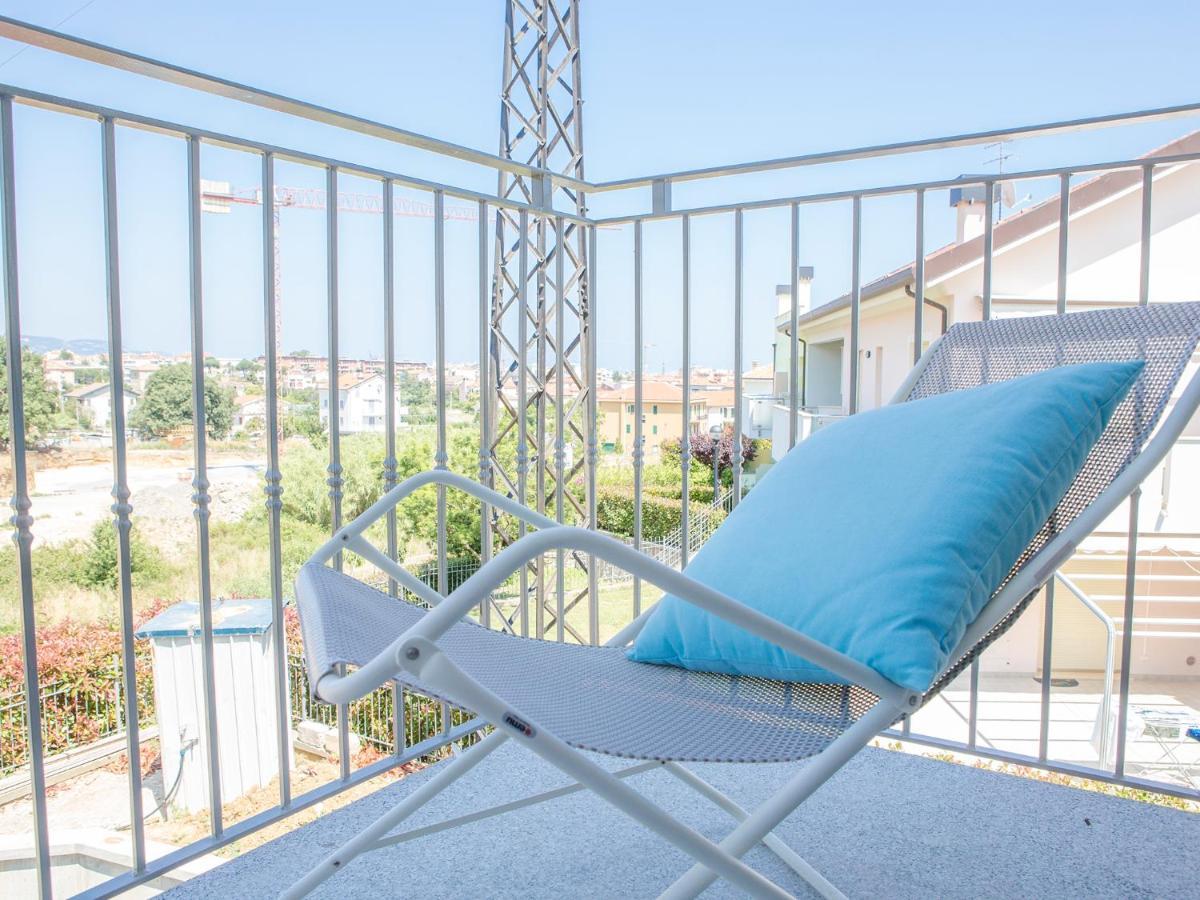Reginella - A Few Steps Away From The Beach Боргетто-Санто-Спирито Экстерьер фото