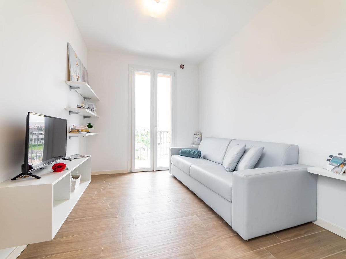 Reginella - A Few Steps Away From The Beach Боргетто-Санто-Спирито Экстерьер фото